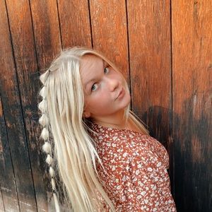 Meet your Posher, Brooke